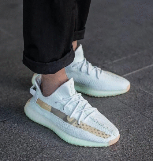 Adidas Yeezy Boost 350v2 Hyperspace