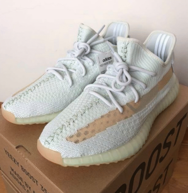 Adidas Yeezy Boost 350v2 Hyperspace