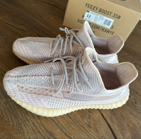 Adidas Yeezy Boost 350v2 Synth
