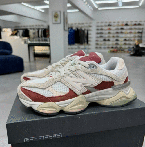 image_2025-12-01_220721684 New Balance 9060